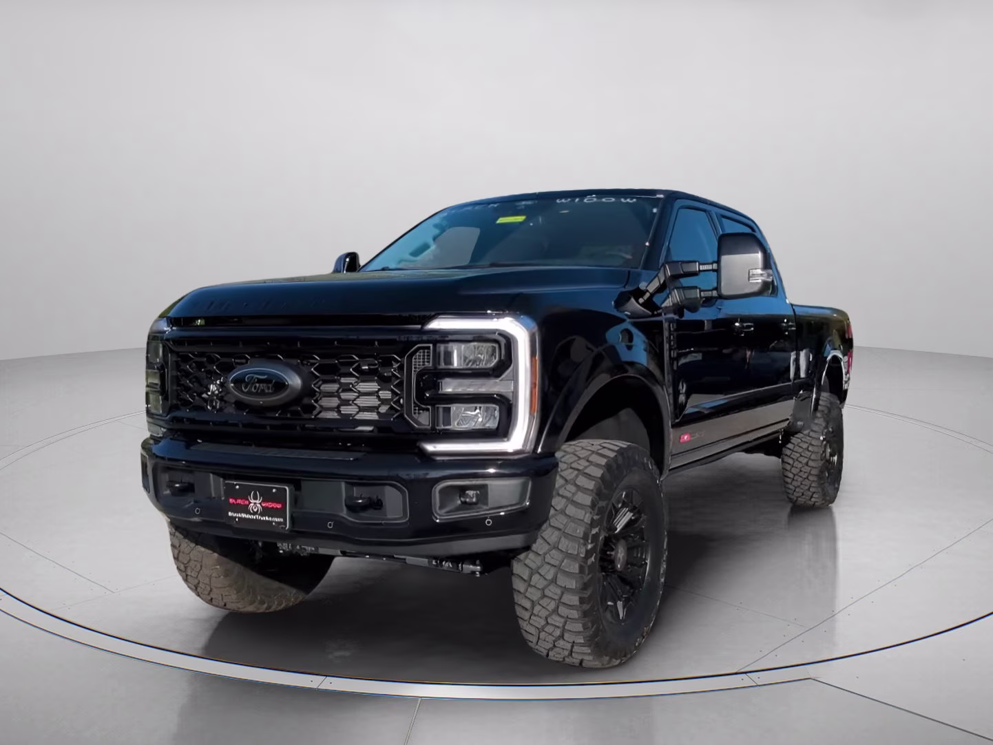 2026 Agate Black Metallic Ford Super Duty F-250 SRW LARIAT Crew Cab Pickup 4X4 Truck