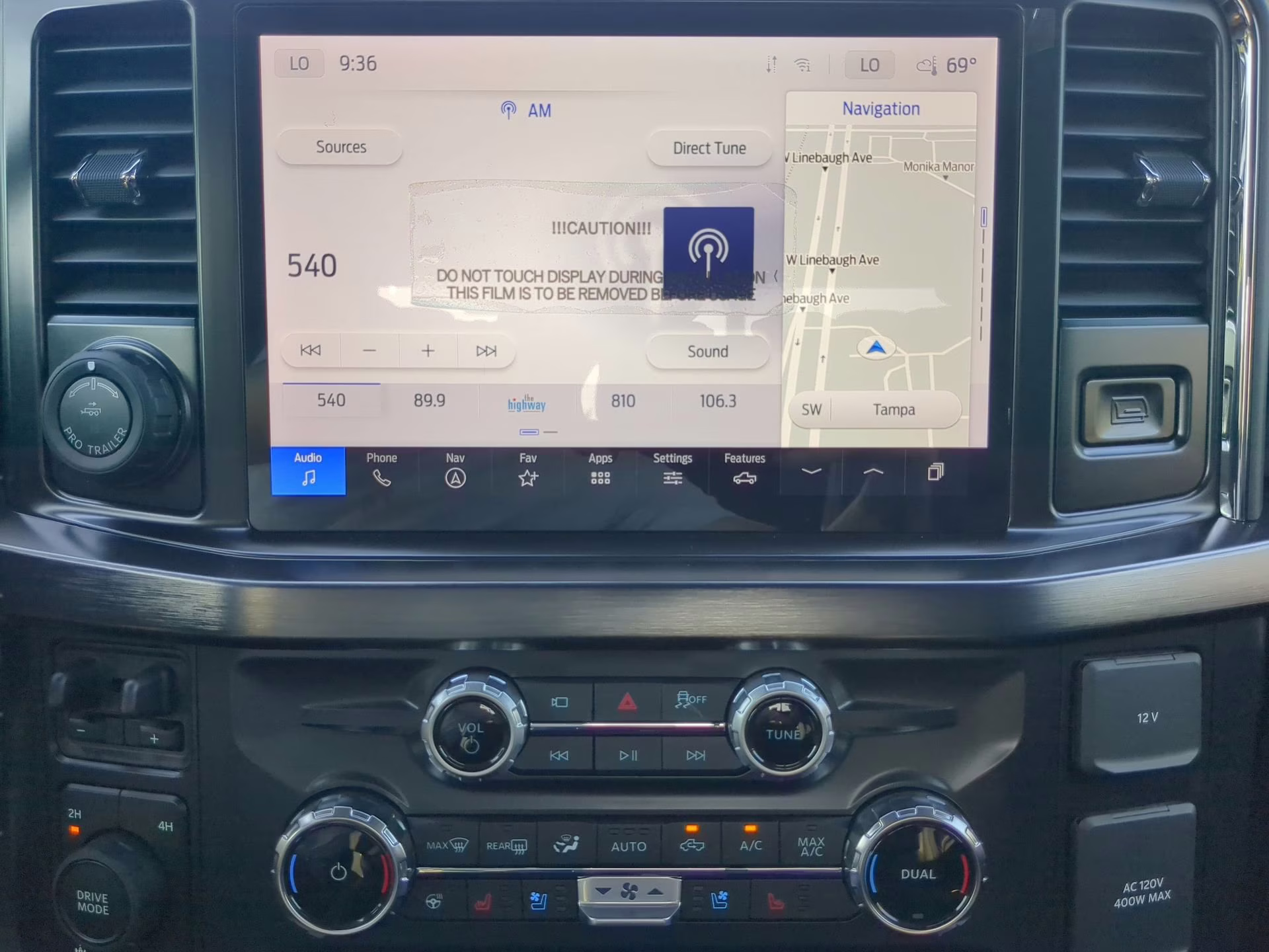 2026 Agate Black Metallic Ford Super Duty F-250 SRW LARIAT Crew Cab Pickup 4X4 Truck