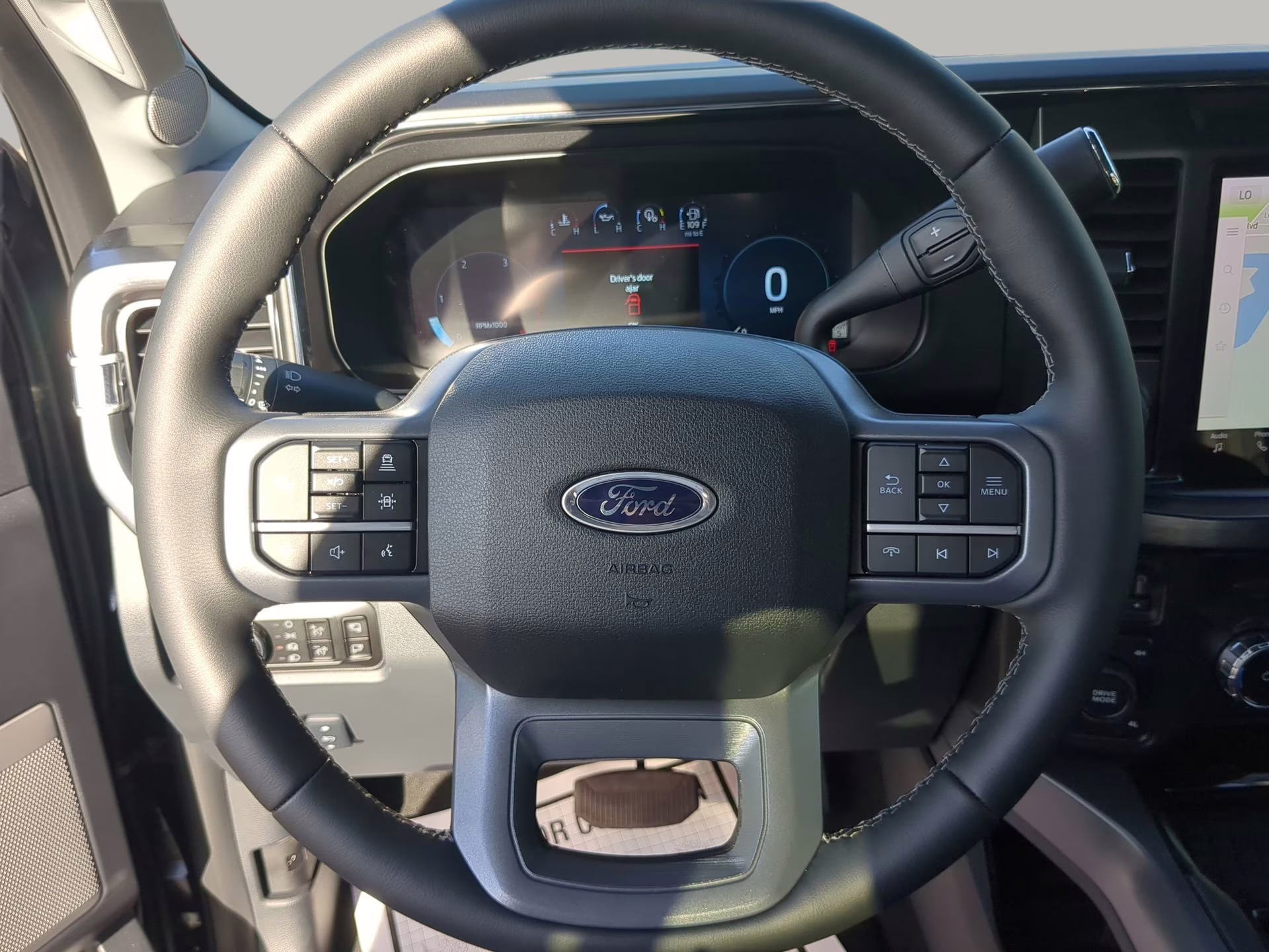 2026 Agate Black Metallic Ford Super Duty F-250 SRW LARIAT Crew Cab Pickup 4X4 Truck