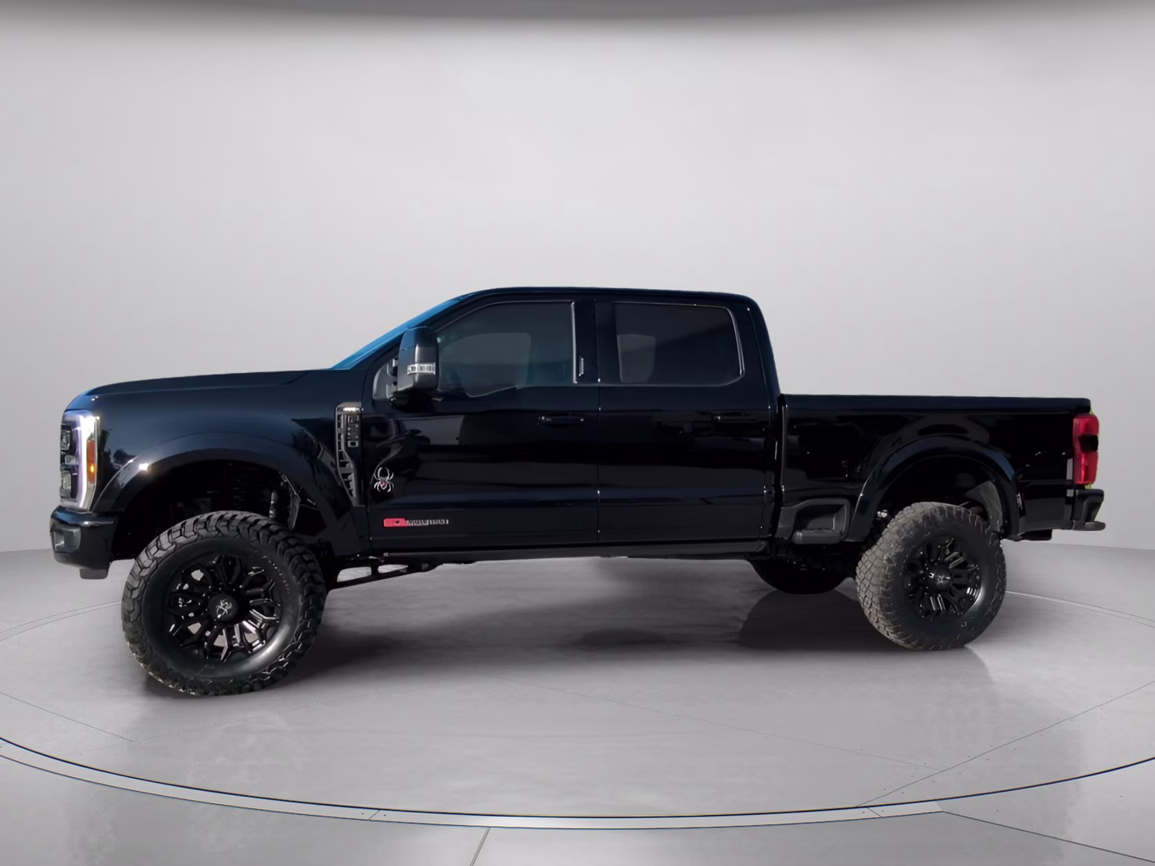 2026 Agate Black Metallic Ford Super Duty F-250 SRW LARIAT Crew Cab Pickup 4X4 Truck