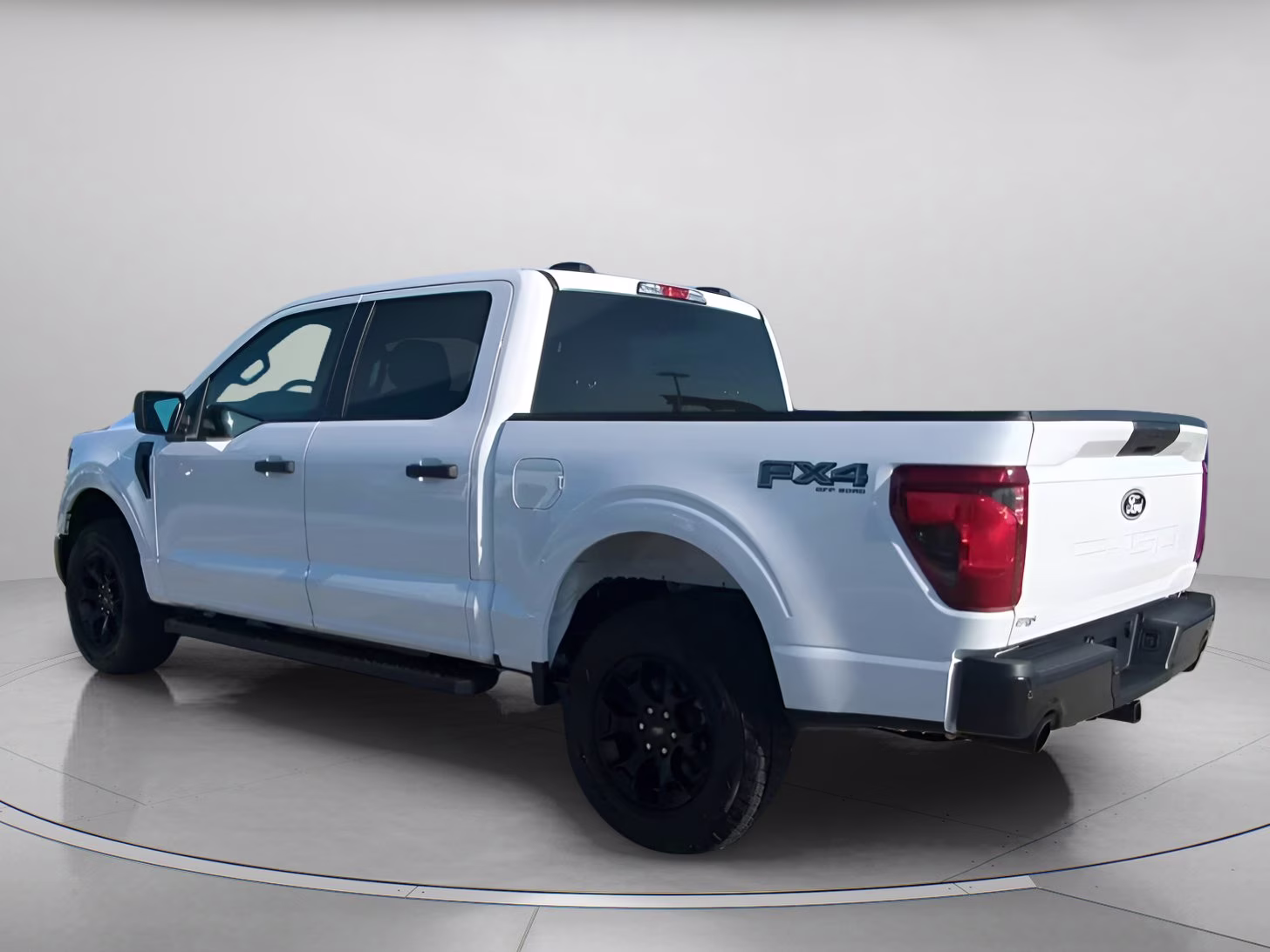 2026 Oxford White Ford F-150 STX Crew Cab Pickup 4X4 Truck