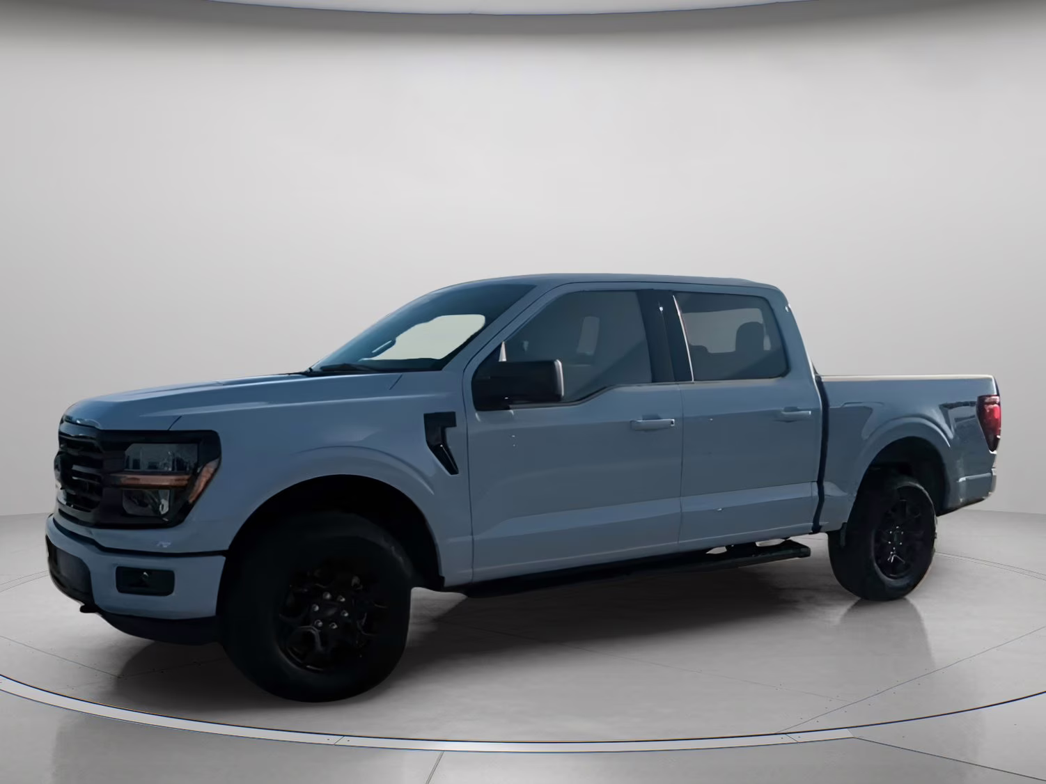 2026 Avalanche Ford F-150 XLT Crew Cab Pickup 4X4 Truck