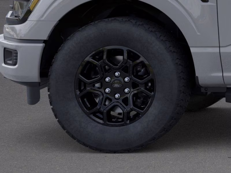 2026 Avalanche Ford F-150 XLT Crew Cab Pickup 4X4 Truck