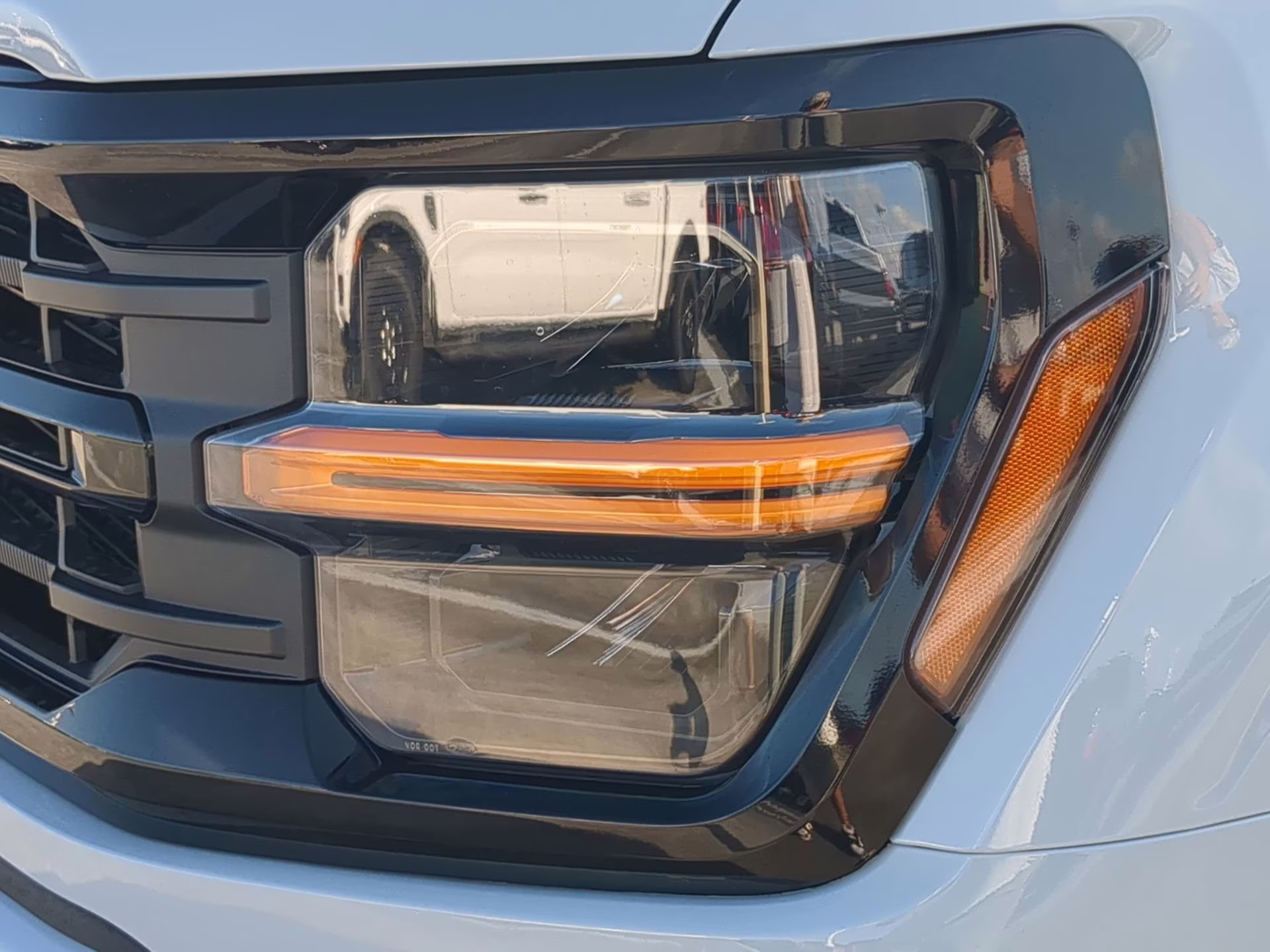 2026 Avalanche Ford F-150 XLT Crew Cab Pickup 4X4 Truck