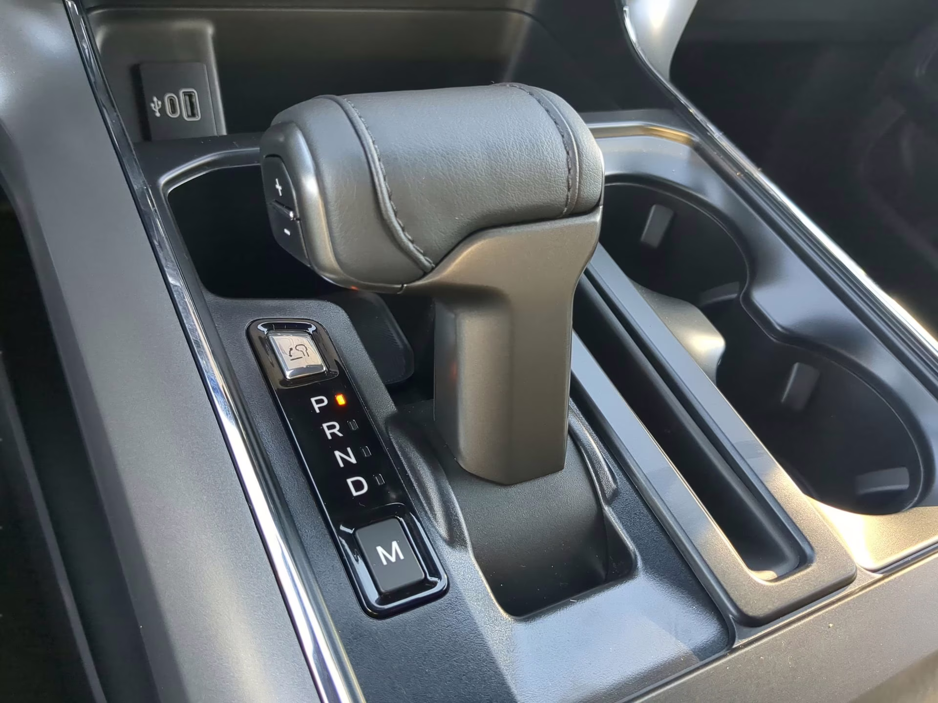 2026 Avalanche Ford F-150 XLT Crew Cab Pickup 4X4 Truck
