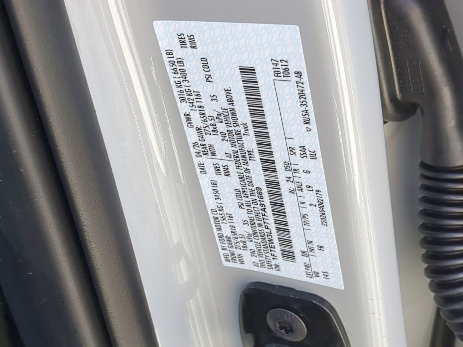 2026 Avalanche Ford F-150 XLT Crew Cab Pickup 4X4 Truck