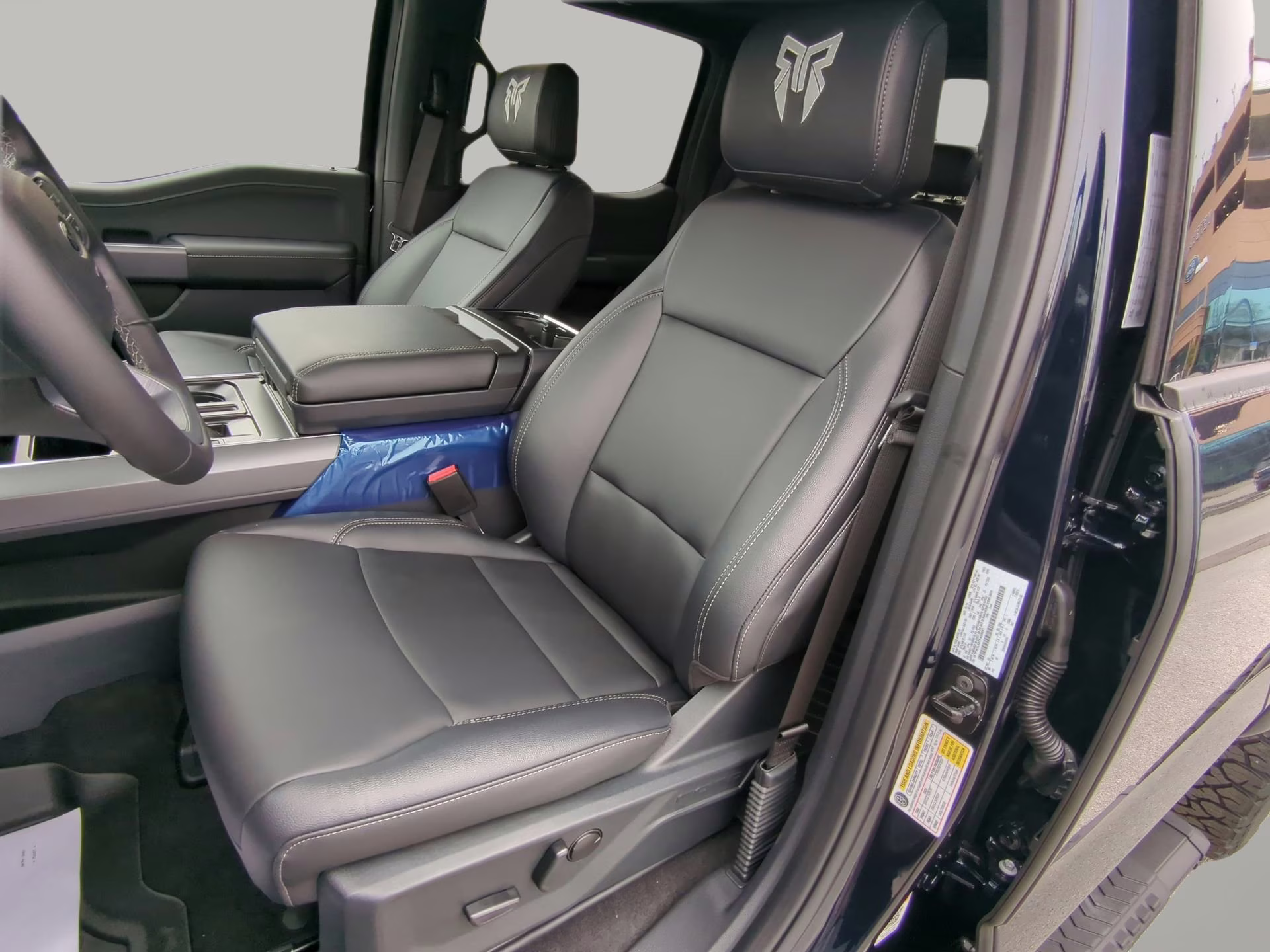 2026 Antimatter Blue Metallic Ford F-150 XLT Crew Cab Pickup 4X4 Truck