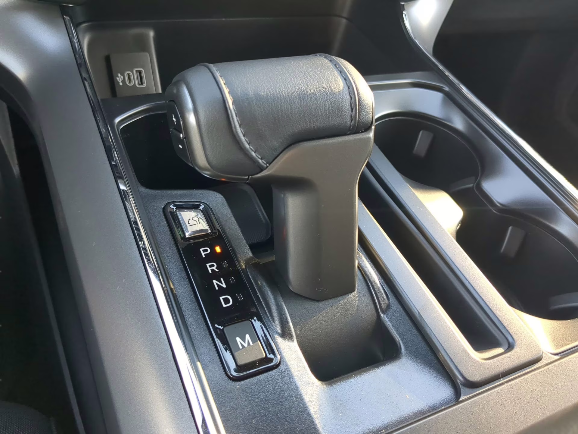 2026 Carbonized Gray Metallic Ford F-150 XLT Crew Cab Pickup 4X4 Truck