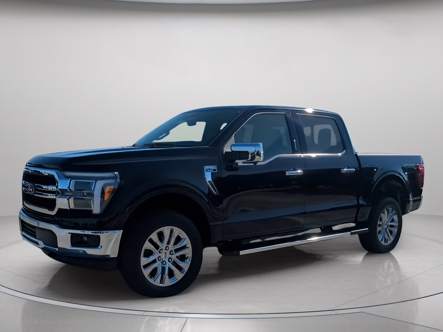 2026 Agate Black Metallic Ford F-150 LARIAT Crew Cab Pickup 4X4 Truck