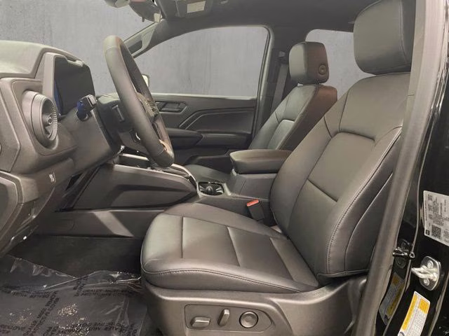 2026 Black Chevrolet Colorado Trail Boss 4X4 Truck
