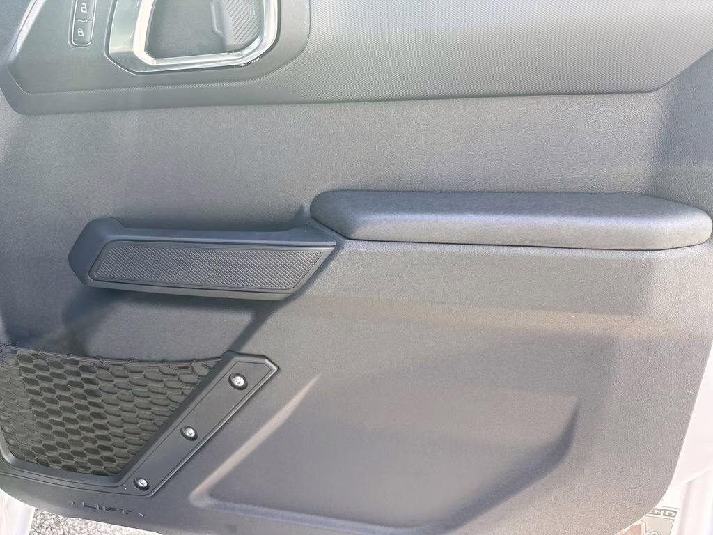 2025 Oxford White Ford Bronco Big Bend 4X4 SUV