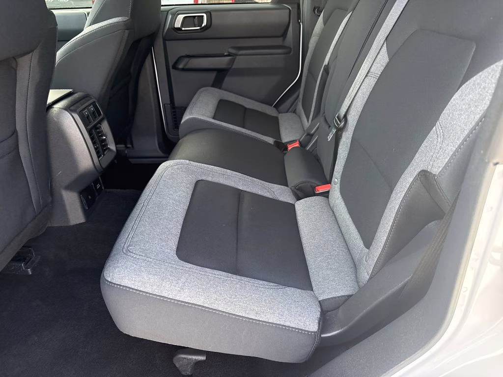 2025 Oxford White Ford Bronco Big Bend 4X4 SUV