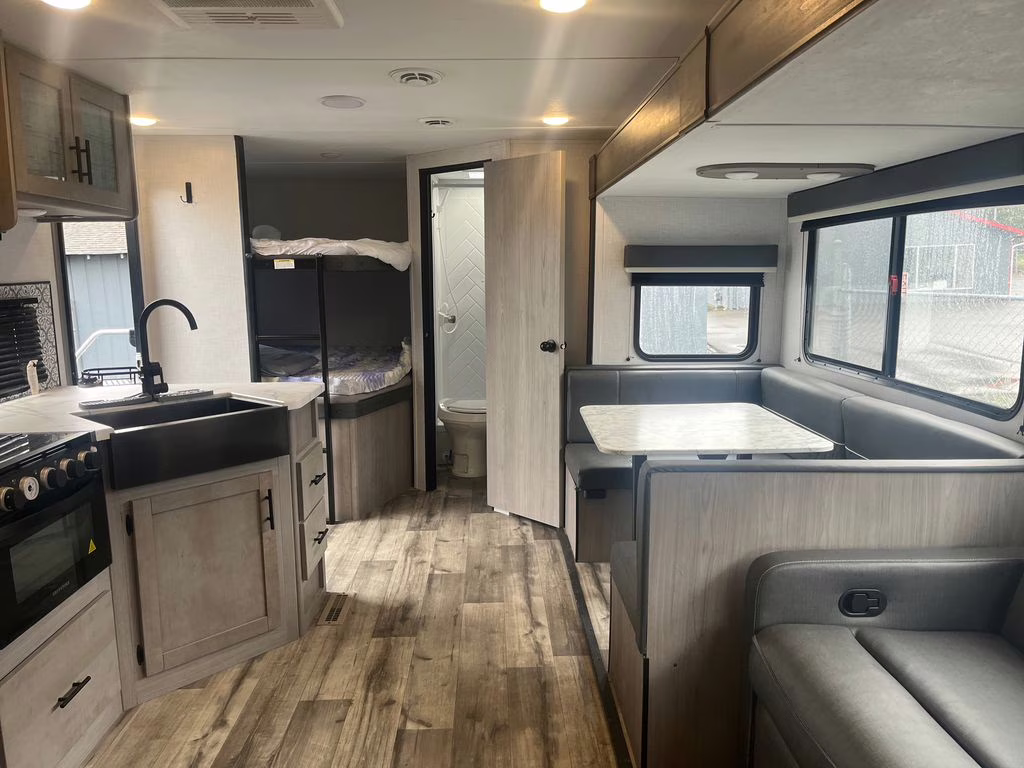 2023 Keystone Coleman 2755BH