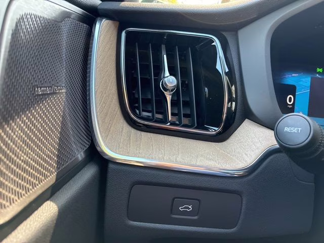 2026 Bright Dusk Volvo XC60 B5 Plus AWD SUV