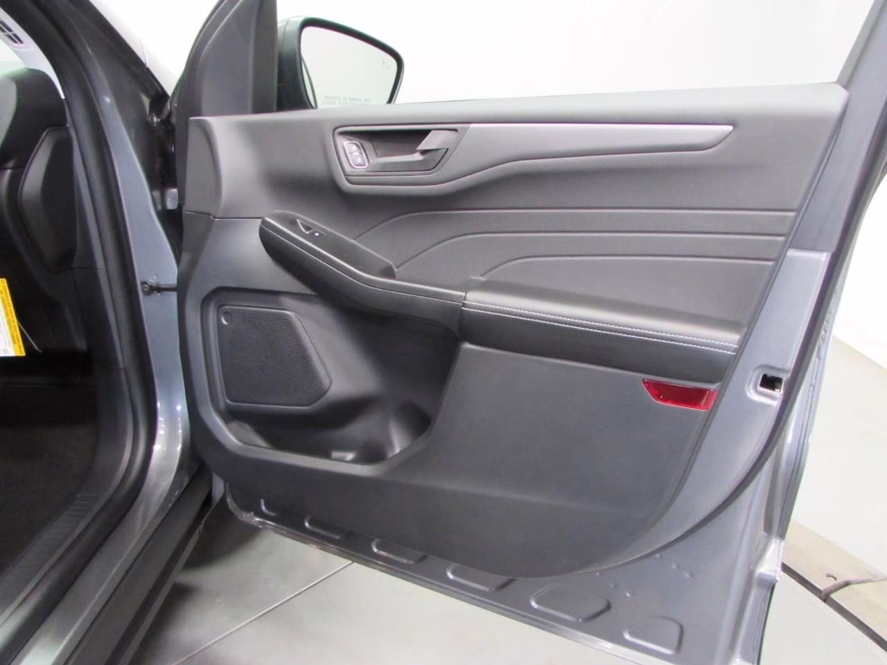 2026 Carbonized Gray Metallic Ford Escape Active FWD SUV