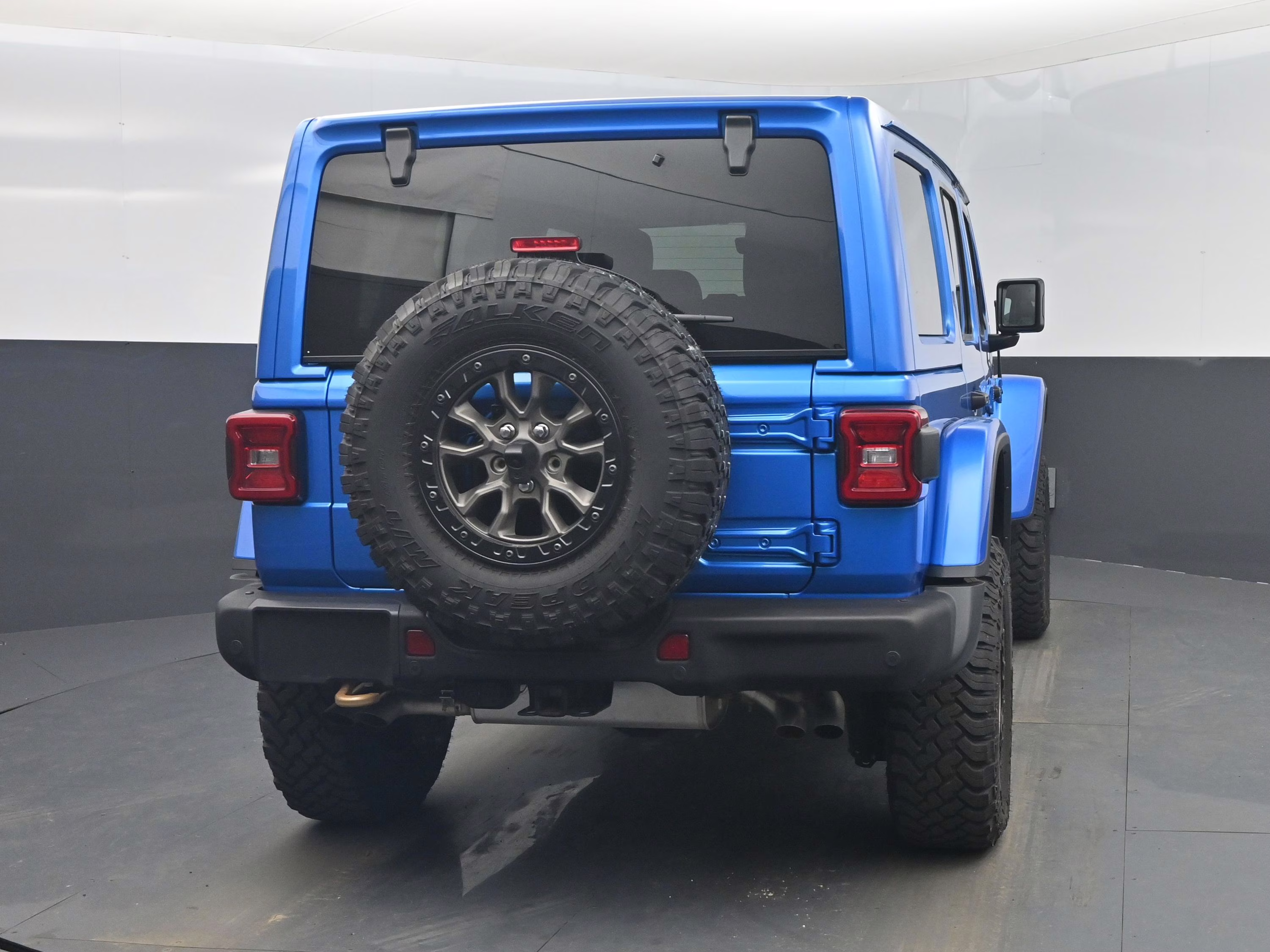 2022 Hydro Blue Pearl Coat Jeep Wrangler Unlimited Rubicon 392 4X4 SUV
