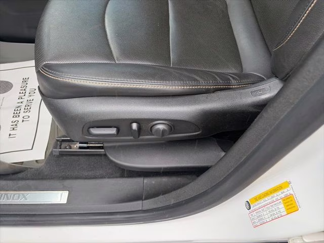 2019 Pearl Chevrolet Equinox Premier AWD SUV