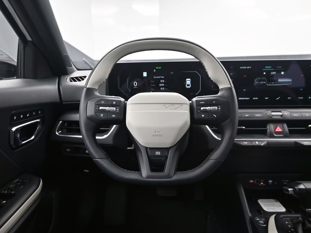 2026 Snow White Pearl Kia K4 GT-Line FWD Sedan