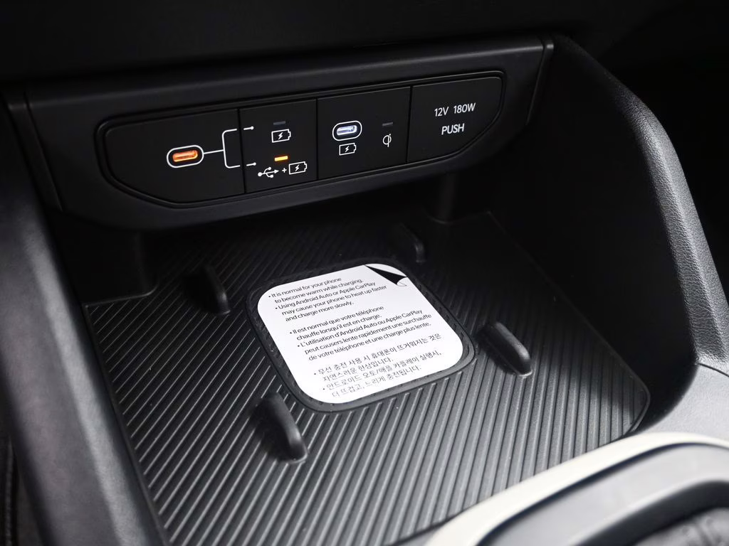 2026 Snow White Pearl Kia K4 GT-Line FWD Sedan