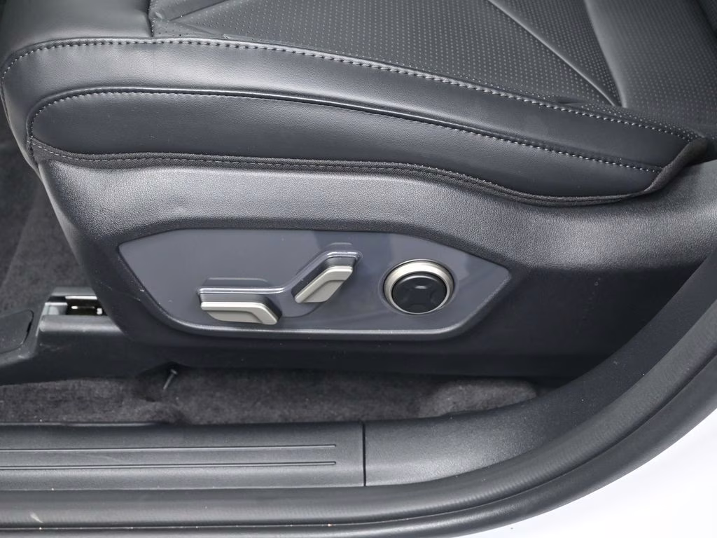 2027 Glacial White Pearl Kia Telluride EX FWD SUV