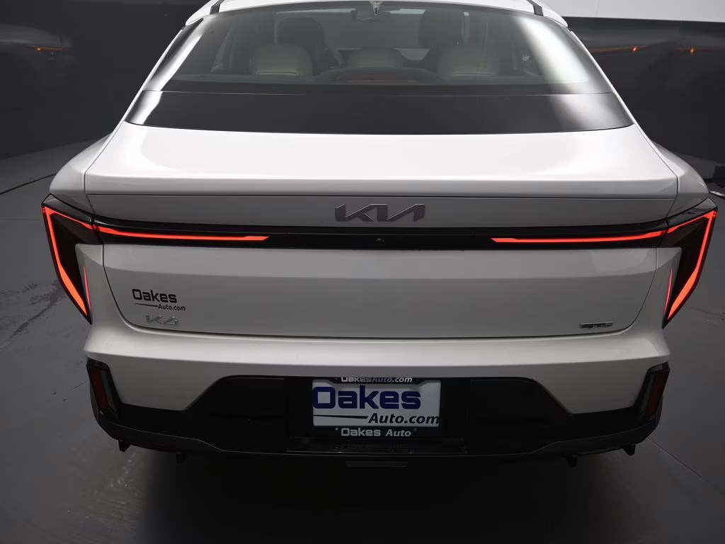 2026 Snow White Pearl Kia K4 GT-Line FWD Sedan