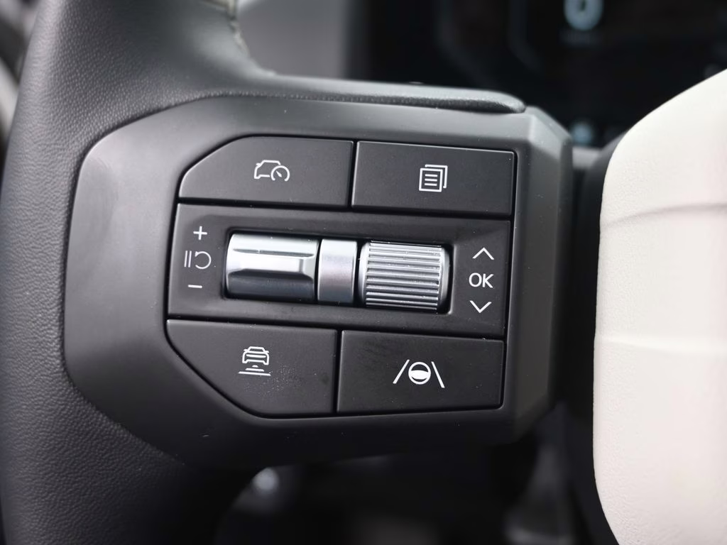 2026 Snow White Pearl Kia K4 GT-Line FWD Sedan