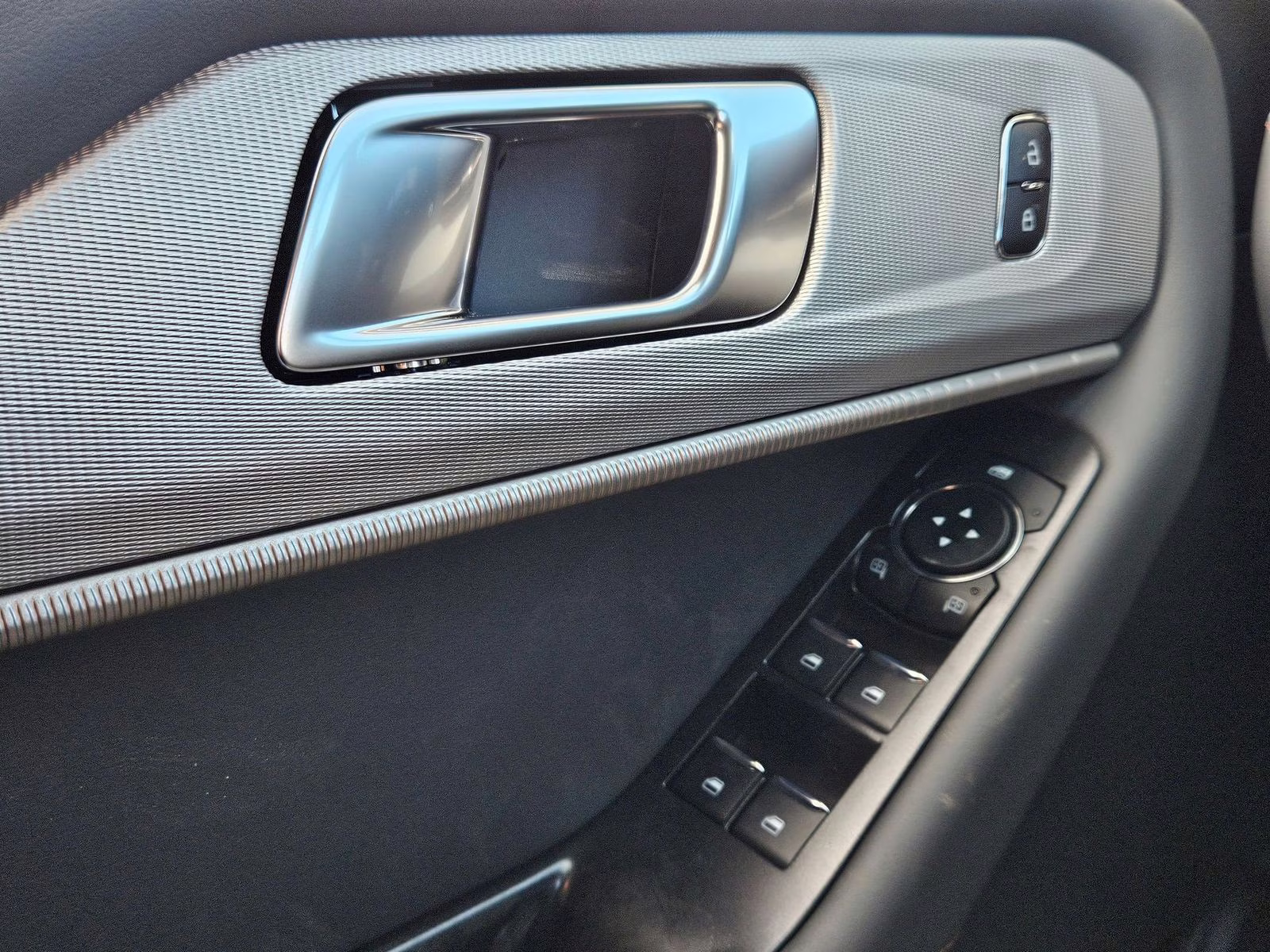 2026 Black Metallic Ford Explorer Active 4X4 SUV