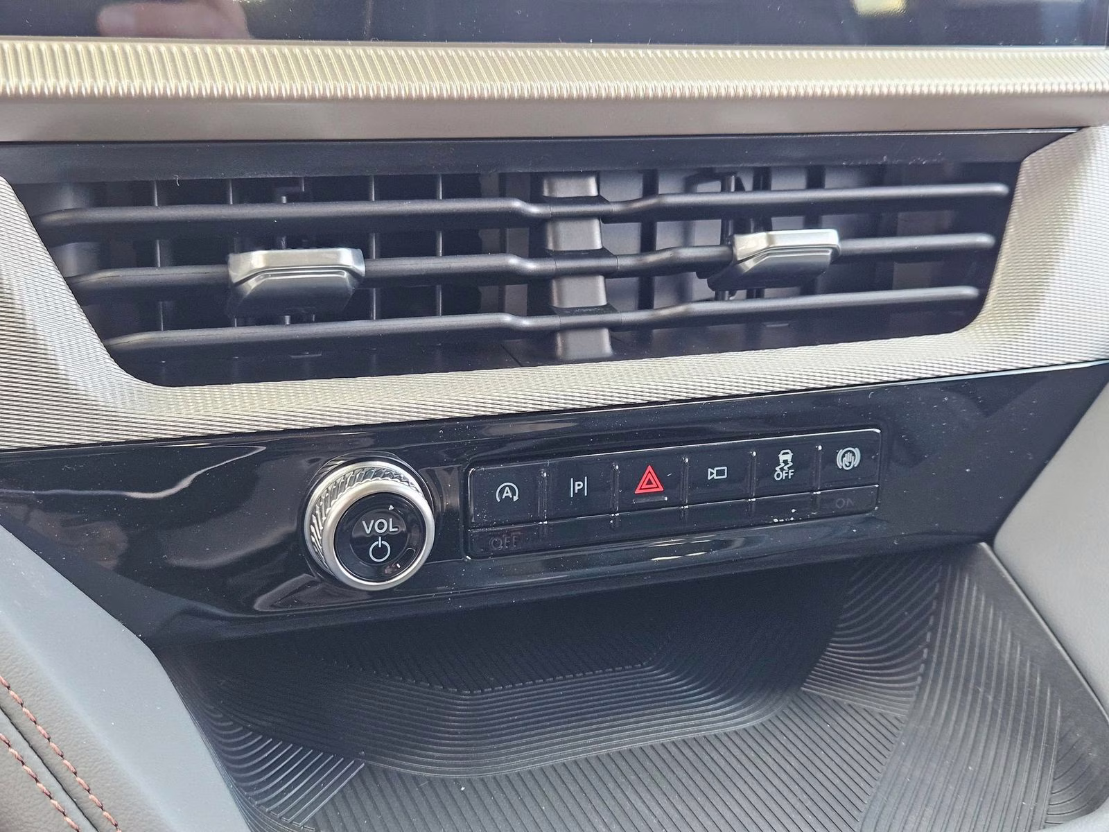 2026 Black Metallic Ford Explorer Active 4X4 SUV