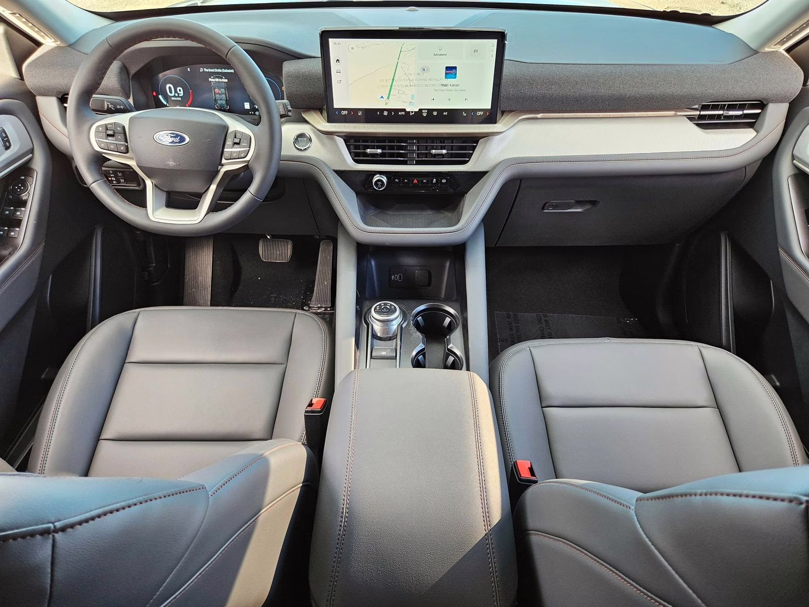 2026 Black Metallic Ford Explorer Active 4X4 SUV