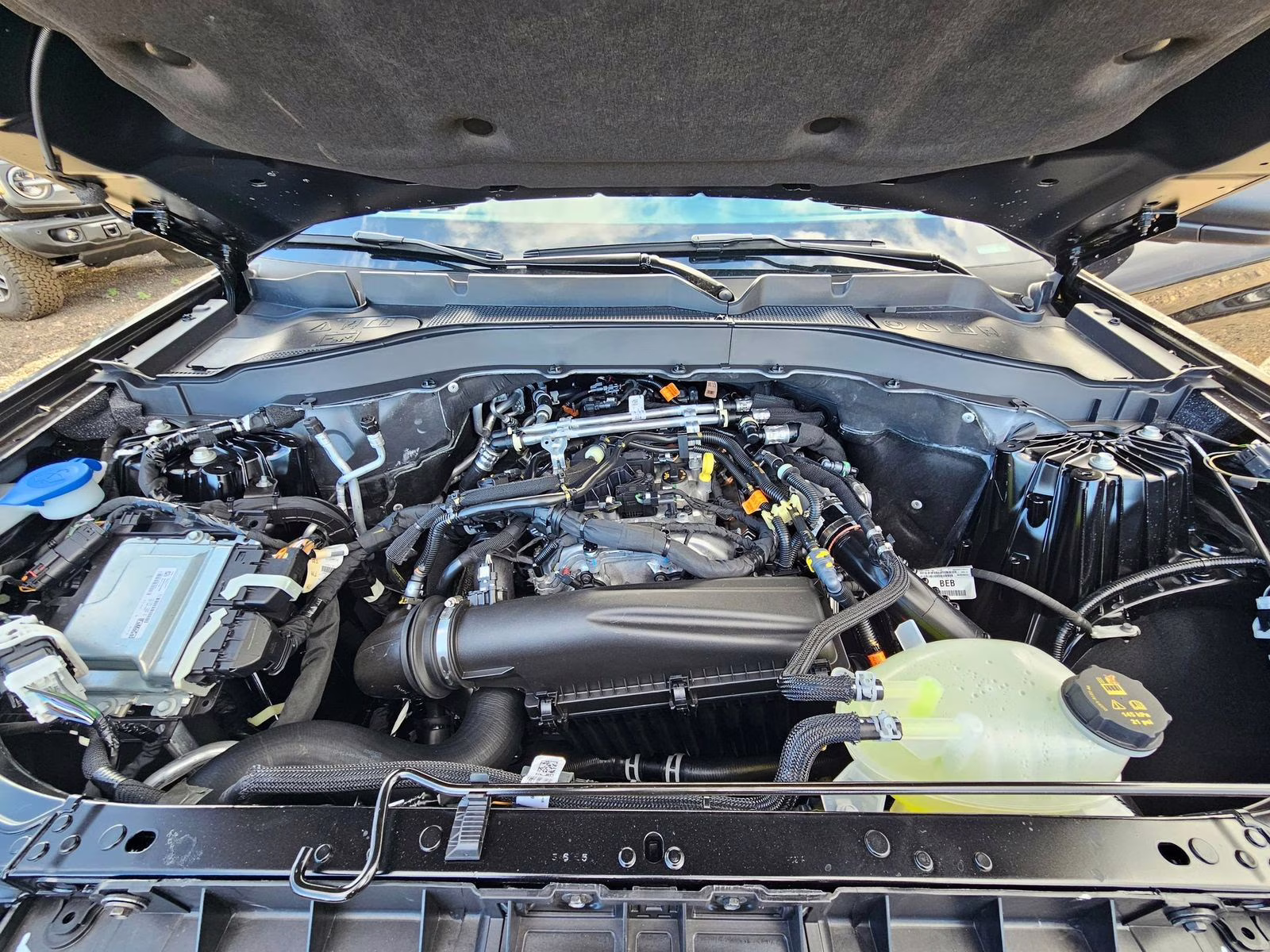 2026 Black Metallic Ford Explorer Active 4X4 SUV