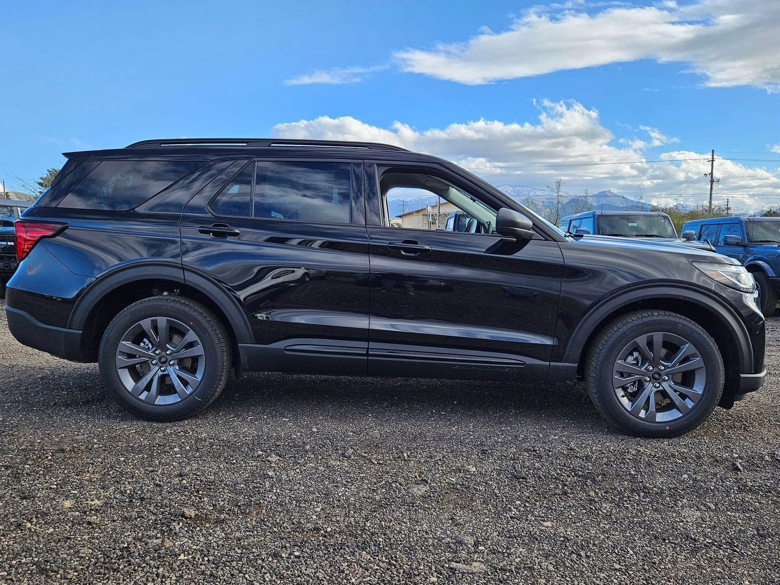 2026 Black Metallic Ford Explorer Active 4X4 SUV