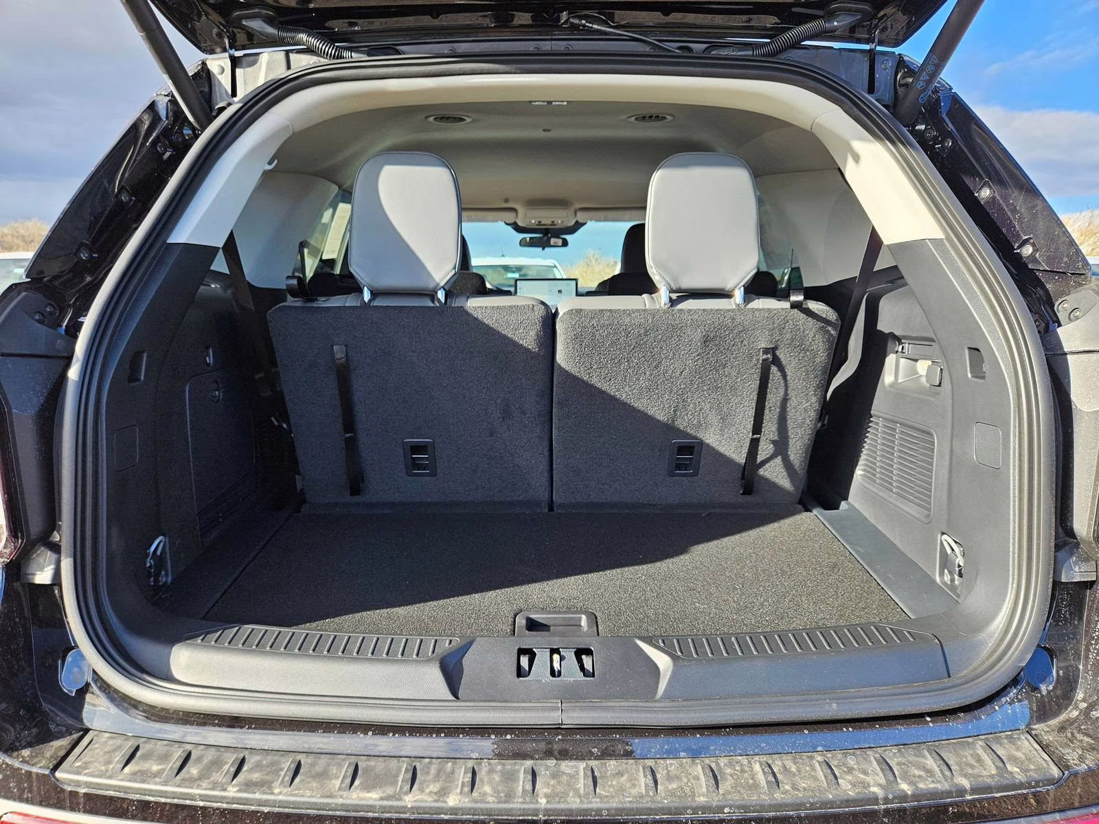 2026 Black Metallic Ford Explorer Active 4X4 SUV