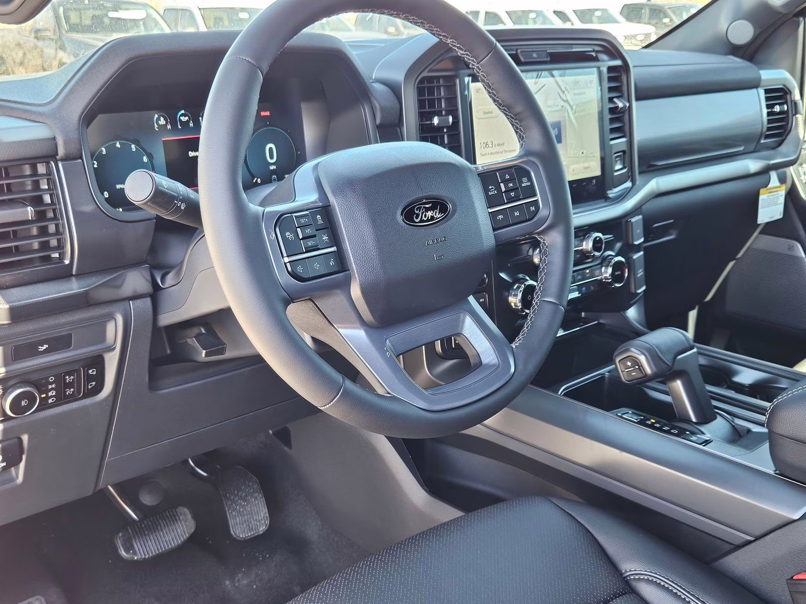 2026 Oxford White Ford F-150 Lariat 4X4 Truck