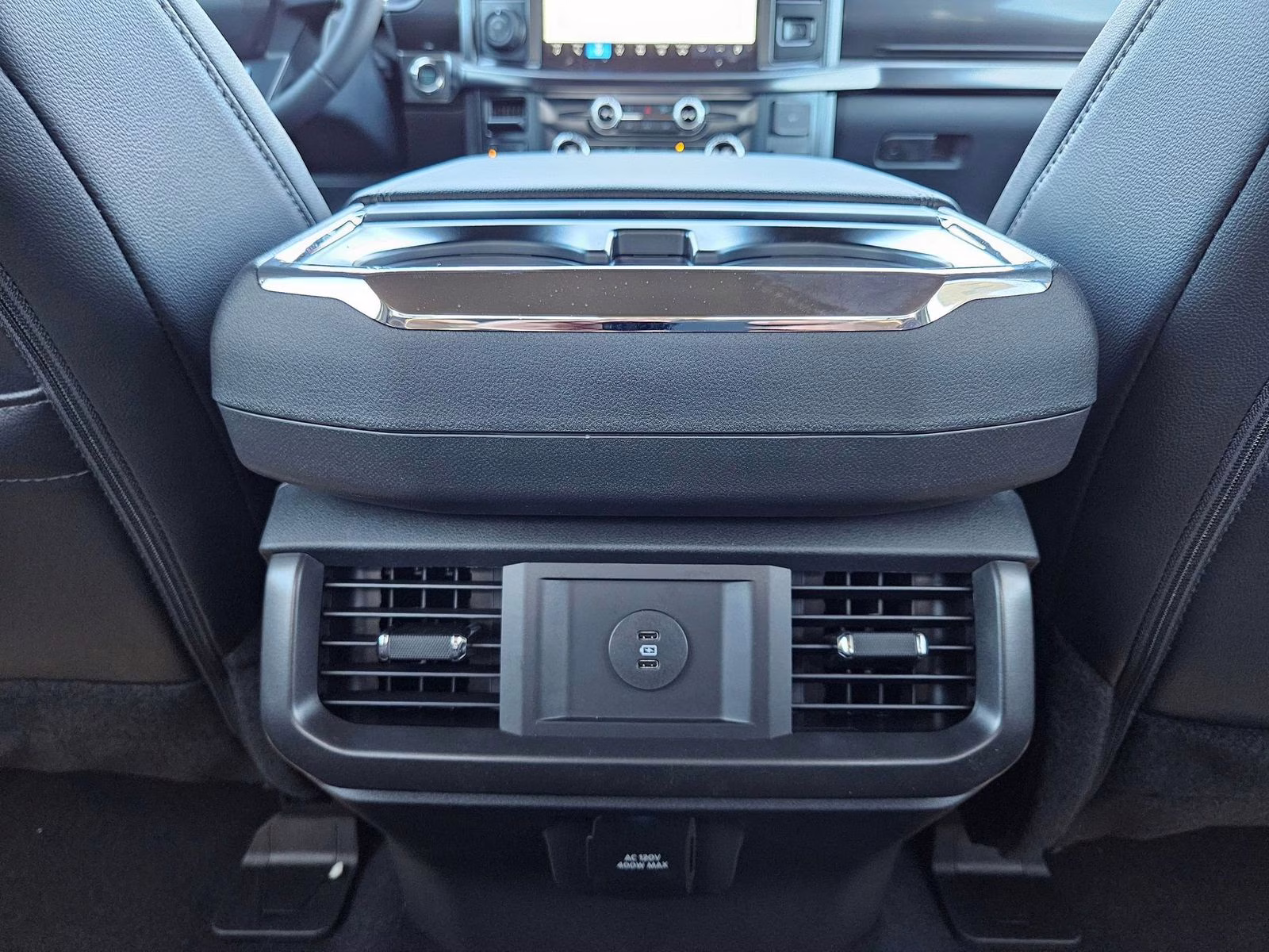 2026 Oxford White Ford F-150 Lariat 4X4 Truck