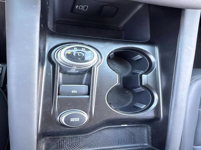 2026 White Metallic Ford Explorer Active RWD SUV