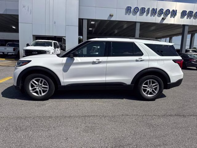 2026 White Metallic Ford Explorer Active RWD SUV