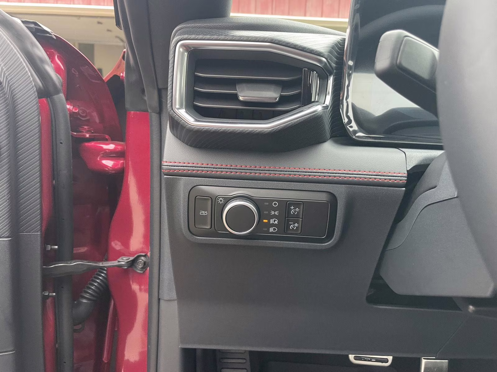 2026 Molten Magenta Metallic Tinted Clearcoat Ford Mustang GT Premium RWD Fastback