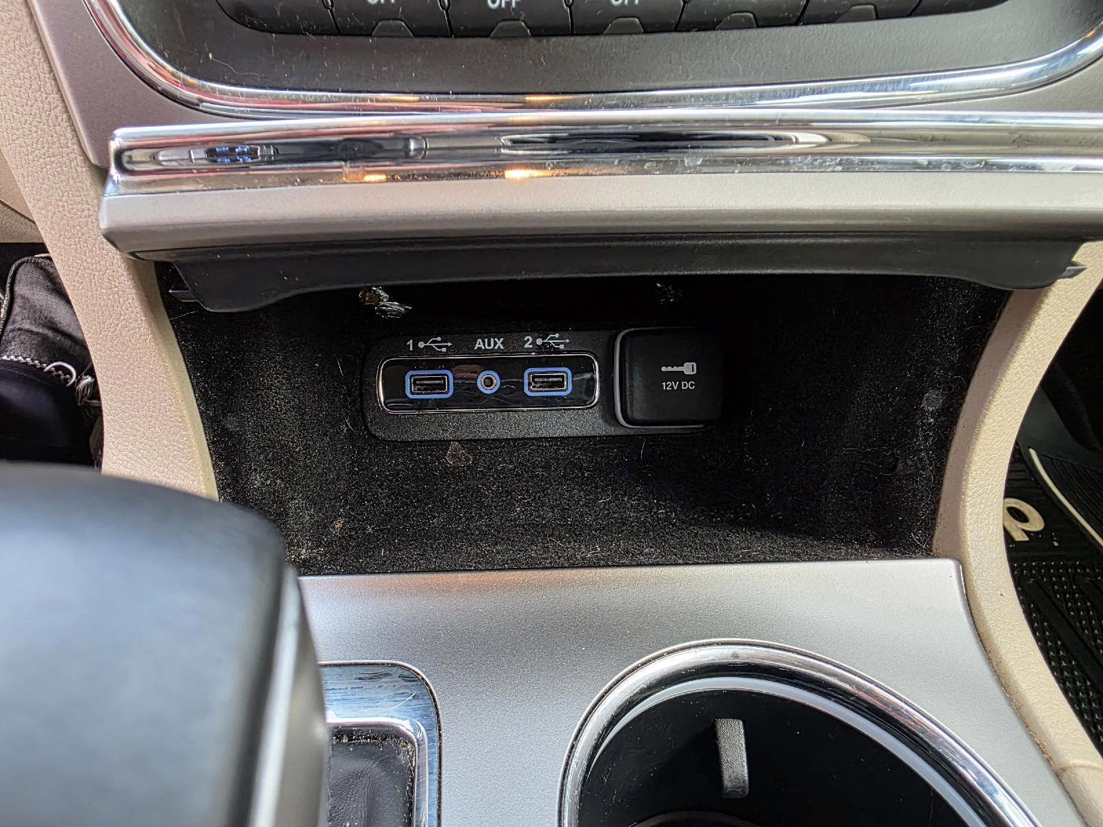 2018 Bright White Clearcoat Jeep Grand Cherokee Limited RWD SUV