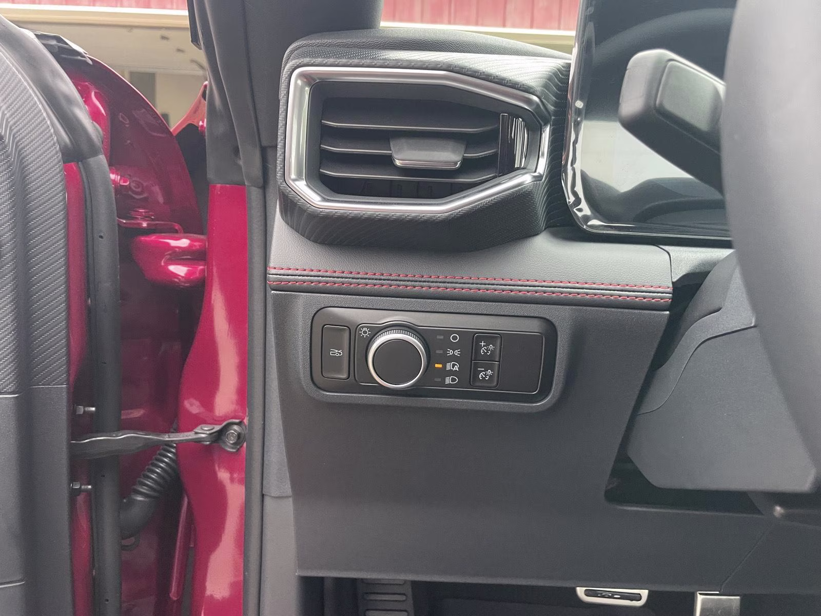 2026 Molten Magenta Metallic Tinted Clearcoat Ford Mustang GT Premium RWD Fastback
