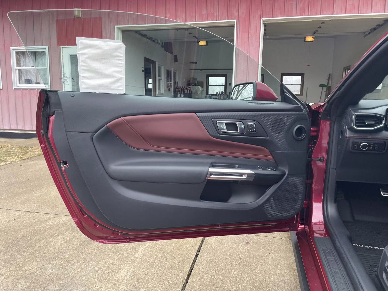 2026 Molten Magenta Metallic Tinted Clearcoat Ford Mustang GT Premium RWD Fastback