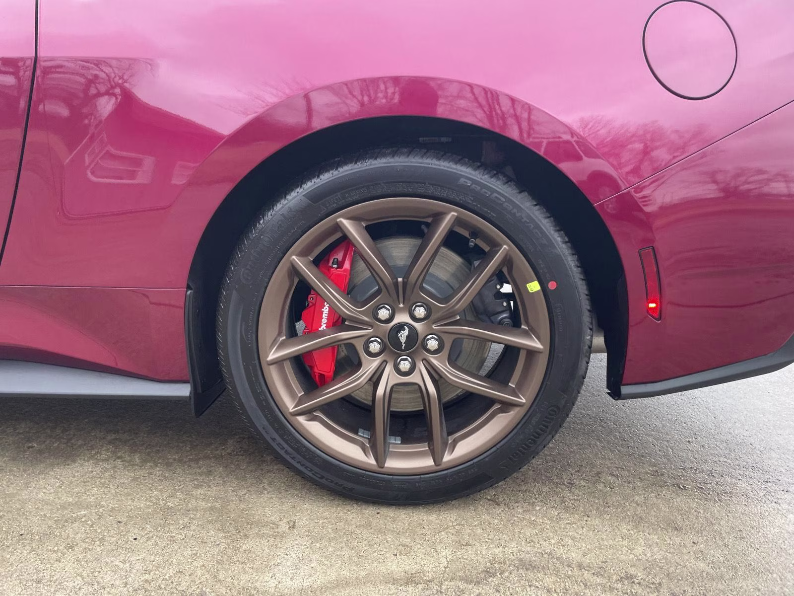 2026 Molten Magenta Metallic Tinted Clearcoat Ford Mustang GT Premium RWD Fastback