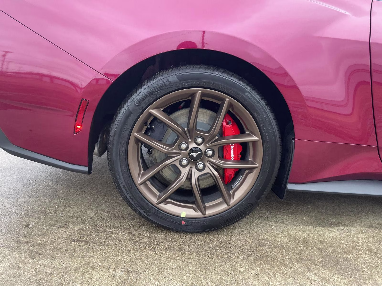 2026 Molten Magenta Metallic Tinted Clearcoat Ford Mustang GT Premium RWD Fastback