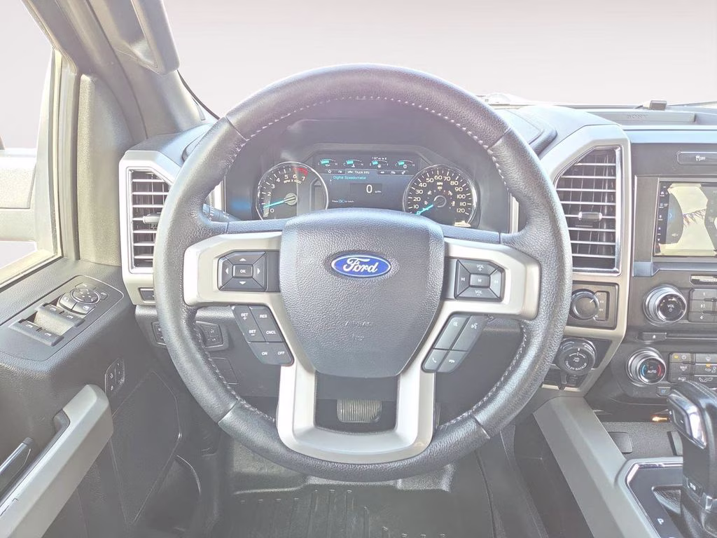 2016 Black Ford F-150 Lariat 4X4 Truck