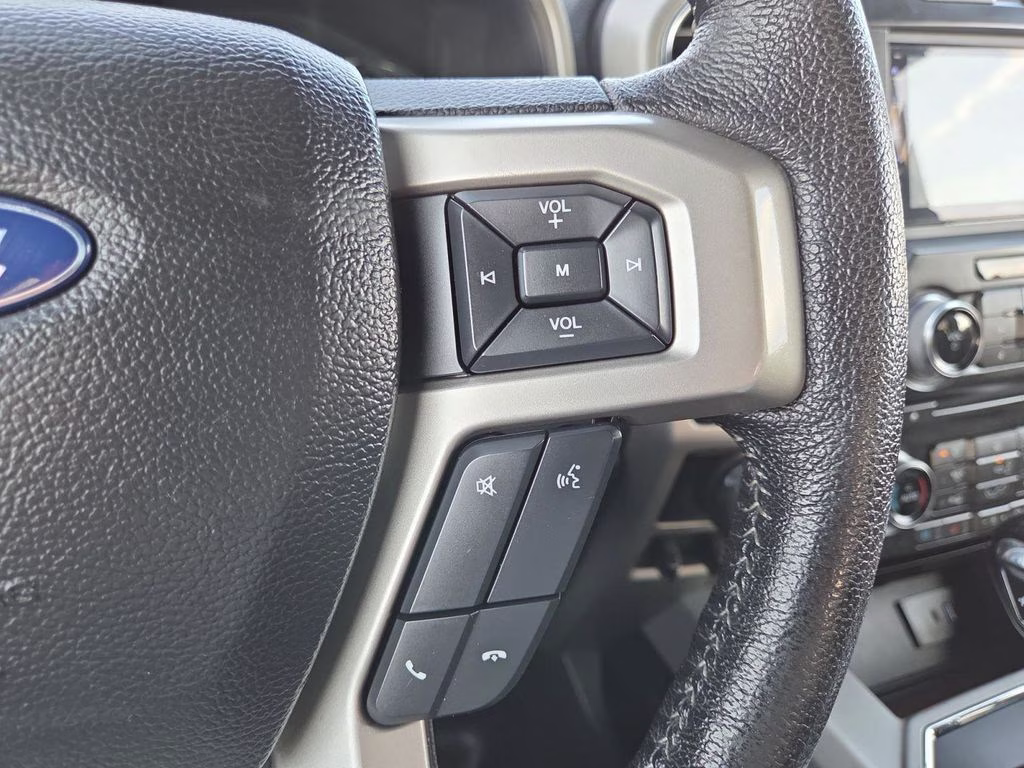 2016 Black Ford F-150 Lariat 4X4 Truck