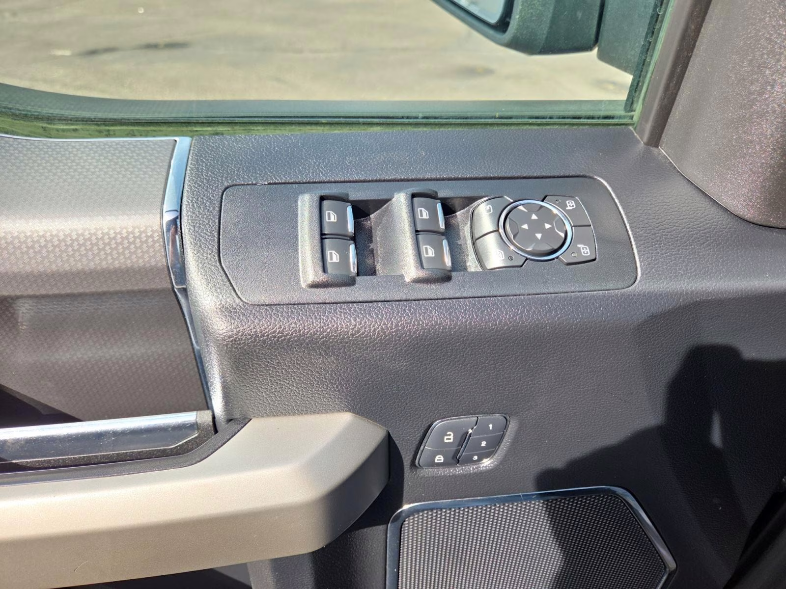 2016 Shadow Black Ford F-150 Lariat 4X4 Truck