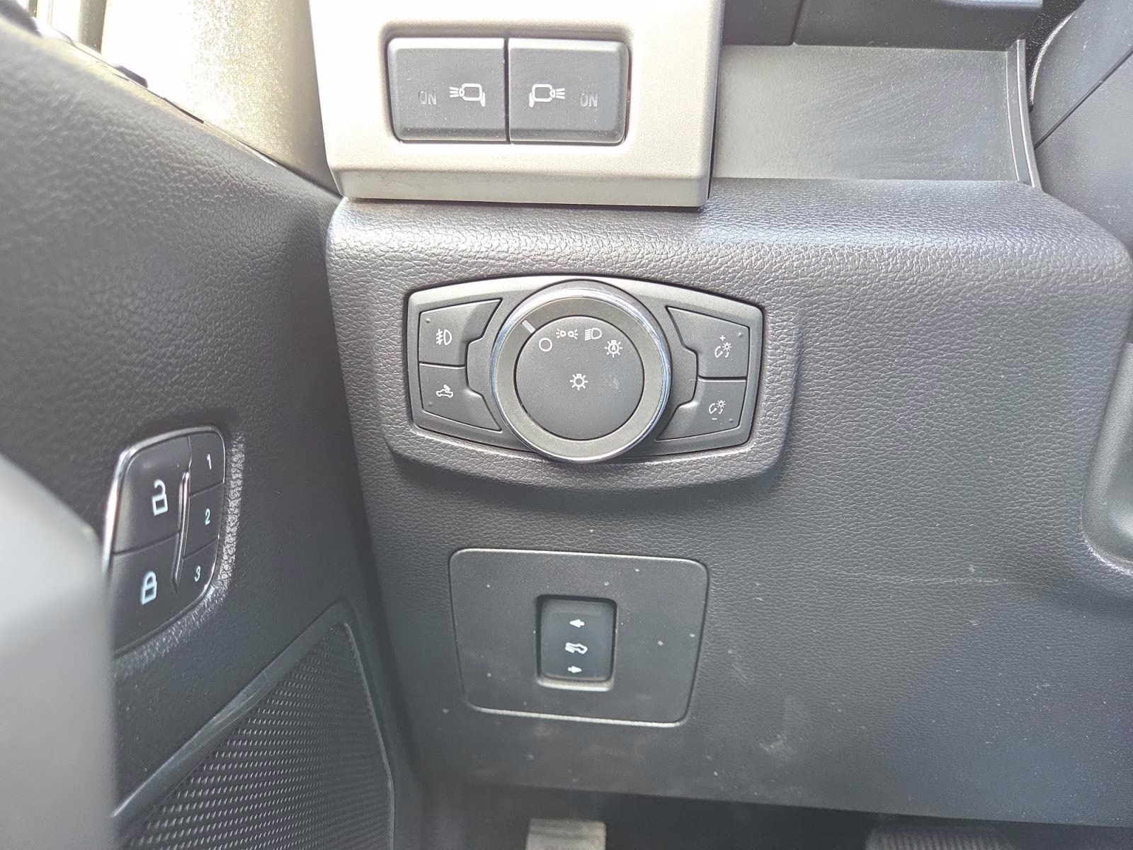 2016 Shadow Black Ford F-150 Lariat 4X4 Truck