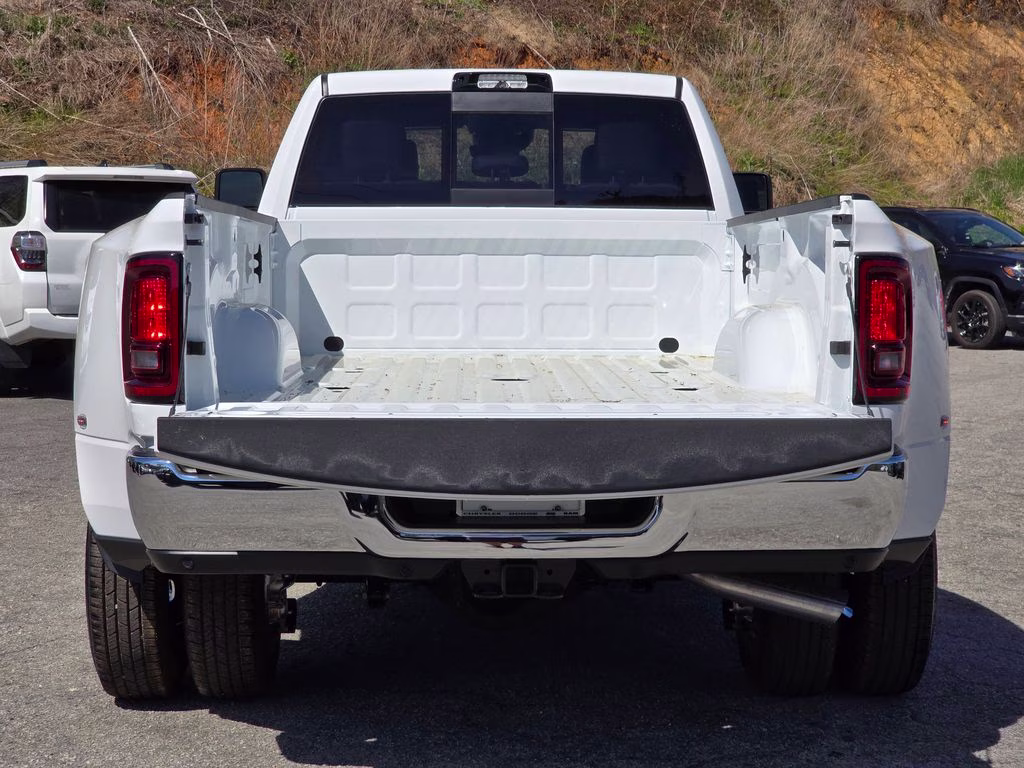 2026 Bright White Clearcoat Ram 3500 Tradesman 4X4 Truck