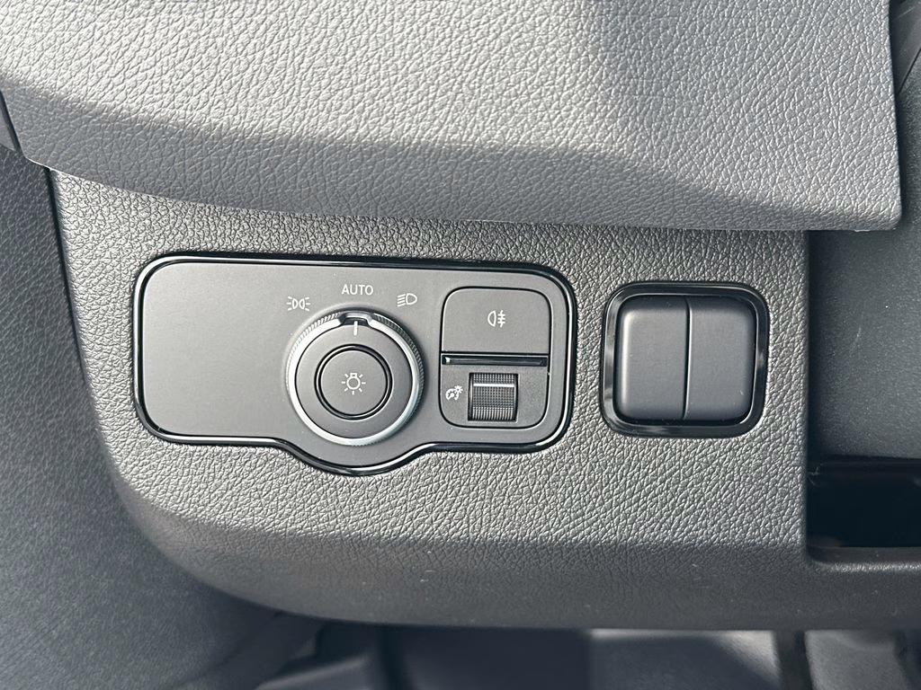 2026 Arctic Mercedes-Benz Sprinter 2500 Cargo 170 WB RWD Van