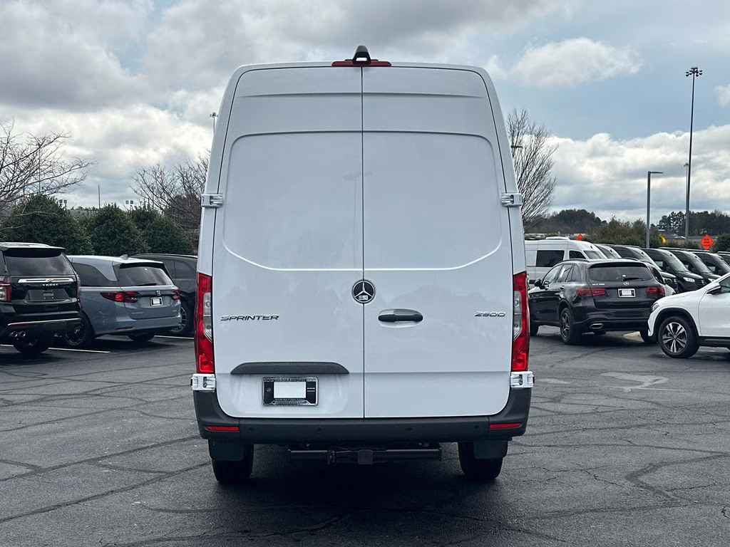 2026 Arctic Mercedes-Benz Sprinter 2500 Cargo 170 WB RWD Van