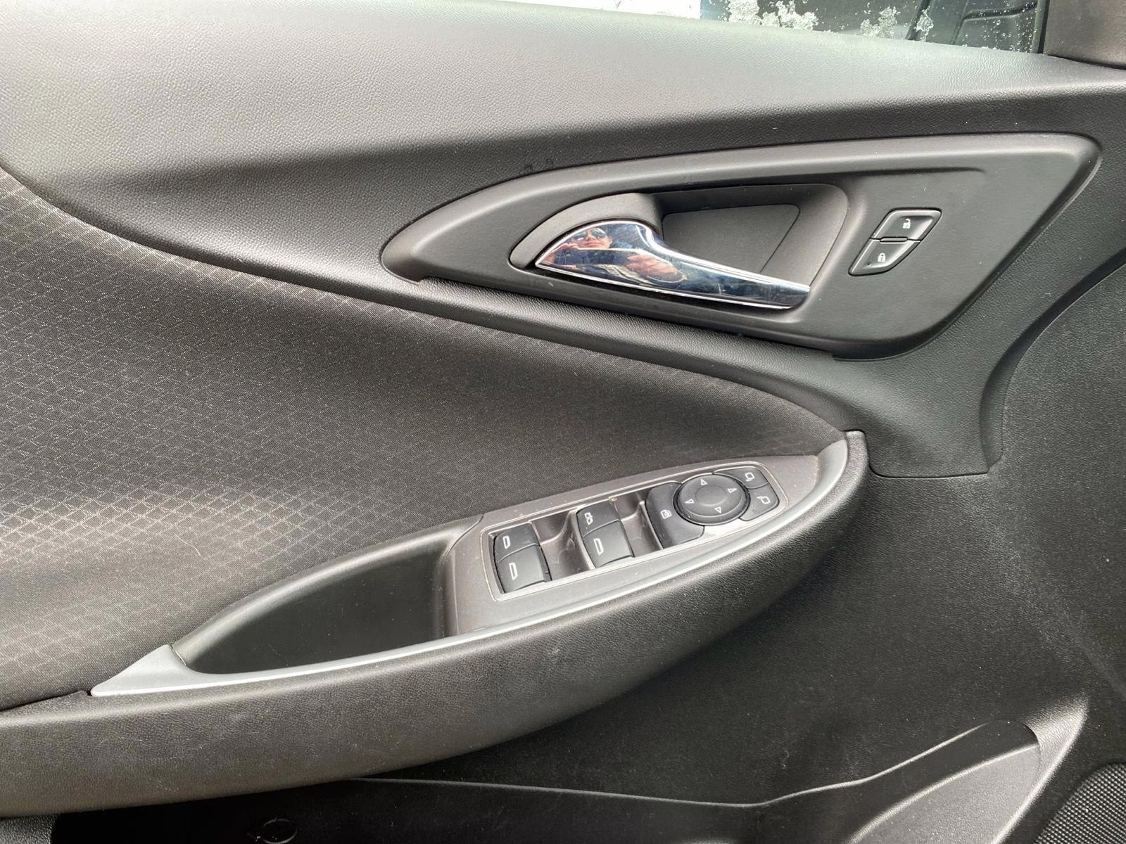 2024 Sterling Gray Metallic Chevrolet Malibu LT FWD Sedan